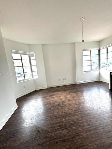 621 11th St 101, Miami Beach, FL 33139