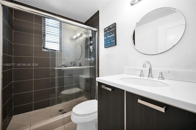 621 11th St 101, Miami Beach, FL 33139