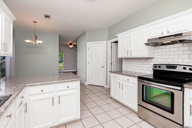 36246 Greenville Ave, Denham Springs, LA 70706