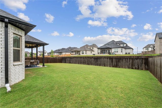 1416 Elijahs Drive, Cave Springs, AR 72718
