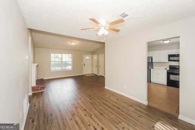 10299 Wisteria Lane, Jonesboro, GA 30238