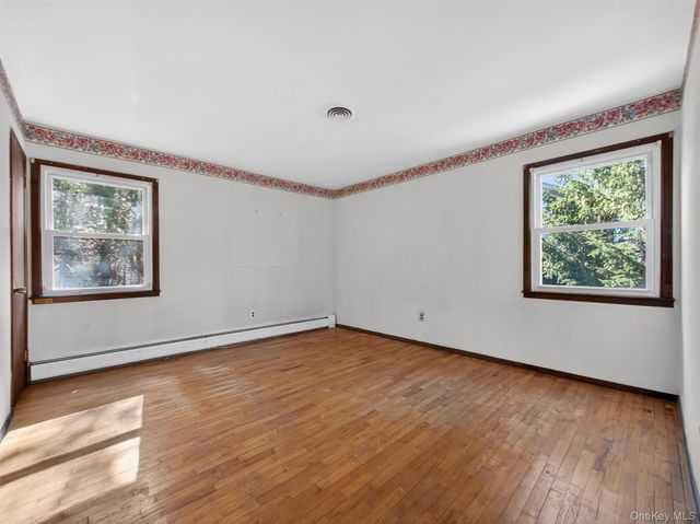 82 Lincoln Street, Sloatsburg, NY 10974