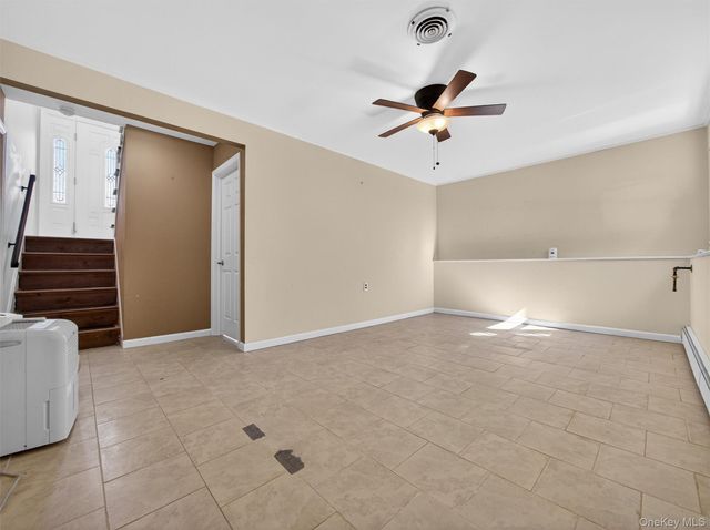 82 Lincoln Street, Sloatsburg, NY 10974