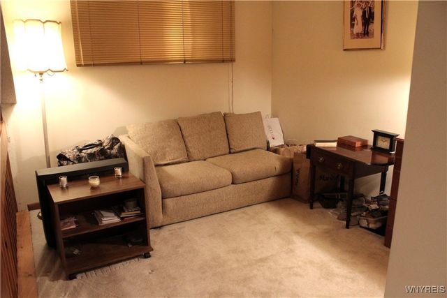 16 Bluebird Lane, Amherst, NY 14228