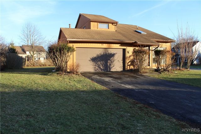 16 Bluebird Lane, Amherst, NY 14228