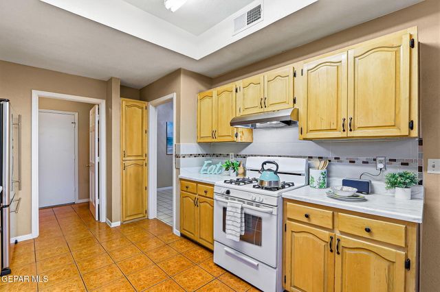 11316 WARBONNET Drive, El Paso, TX 79936