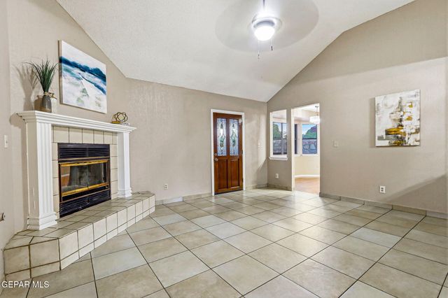 11316 WARBONNET Drive, El Paso, TX 79936