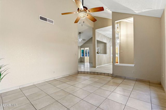 11316 WARBONNET Drive, El Paso, TX 79936