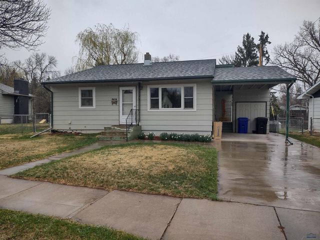 3616 BROOKSIDE DR, Rapid City, SD 57702