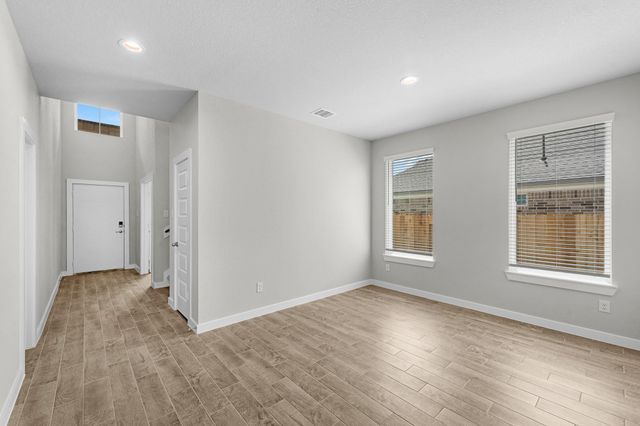 65 Shining Point Drive, Waller, TX 77484