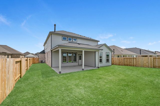65 Shining Point Drive, Waller, TX 77484