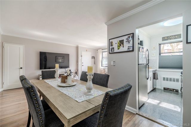 57-69 246th Crescent A3, Douglaston, NY 11362