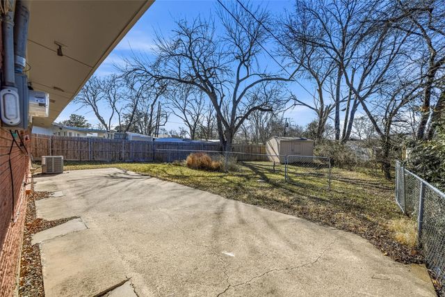 5408 Waltham Avenue, Fort Worth, TX 76133