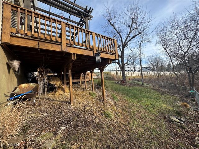 70170 Sunset Heights, Bridgeport, OH 43912