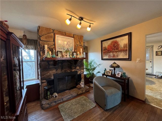 70170 Sunset Heights, Bridgeport, OH 43912