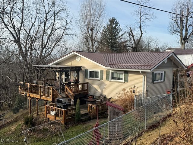 70170 Sunset Heights, Bridgeport, OH 43912