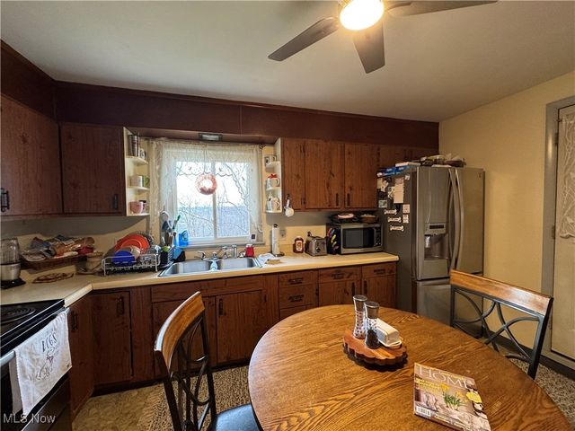 70170 Sunset Heights, Bridgeport, OH 43912