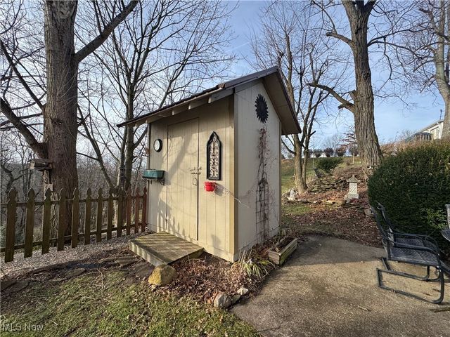 70170 Sunset Heights, Bridgeport, OH 43912