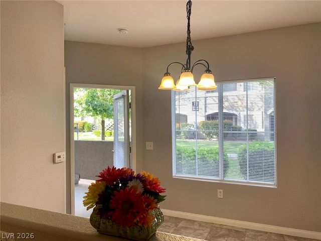 10245 South Maryland Parkway 162, Las Vegas, NV 89183