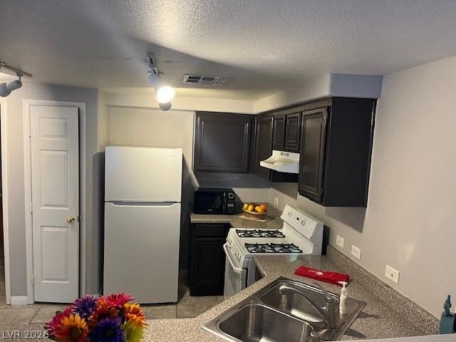 10245 South Maryland Parkway 162, Las Vegas, NV 89183