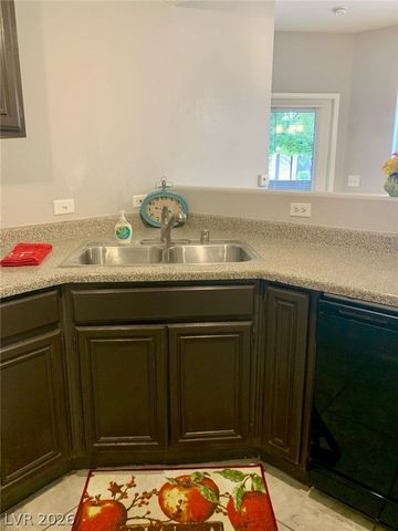 10245 South Maryland Parkway 162, Las Vegas, NV 89183