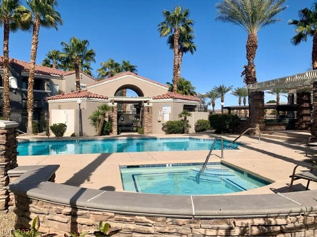 10245 South Maryland Parkway 162, Las Vegas, NV 89183