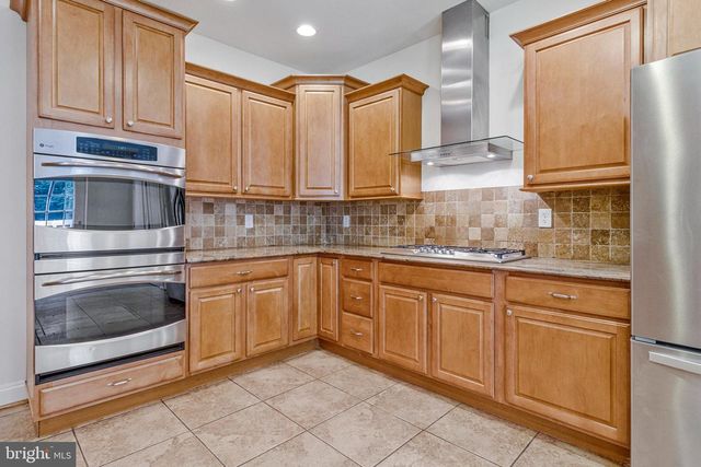 10811 ELECTRIC AVE, Glenn Dale, MD 20769