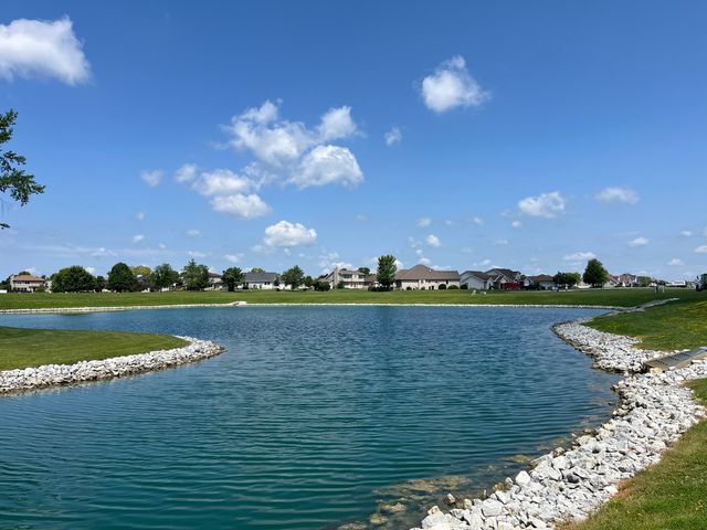 1660 Rolling Pass, Beecher, IL 60401