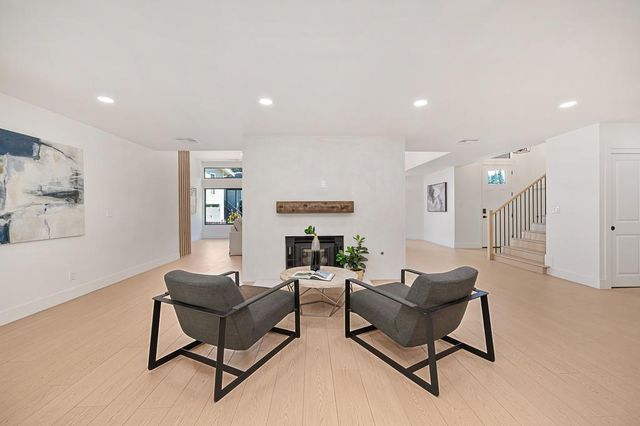 2021 Katherine Pl, Roseville, CA 95678