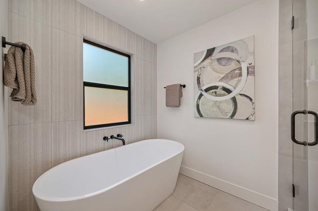 2021 Katherine Pl, Roseville, CA 95678