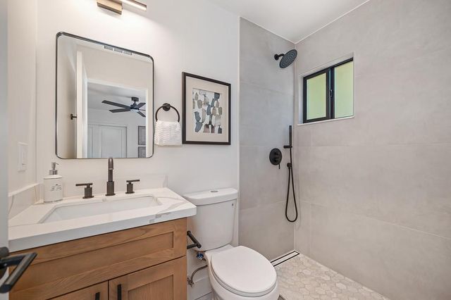 2021 Katherine Pl, Roseville, CA 95678