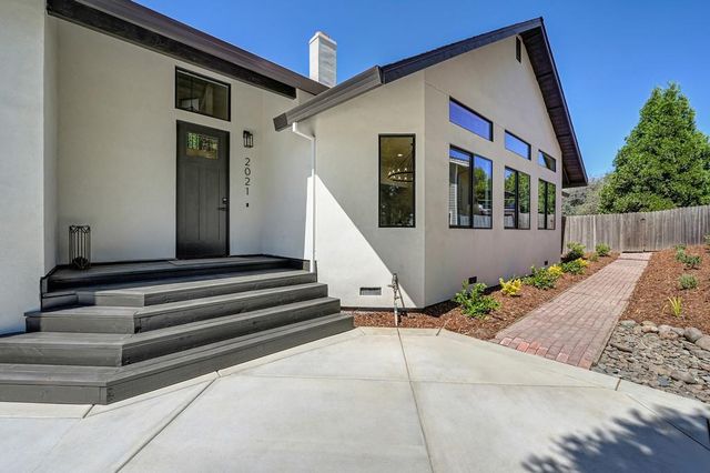 2021 Katherine Pl, Roseville, CA 95678
