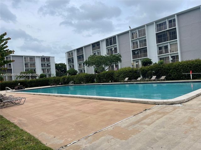 8610 N Sherman Cir 504, Miramar, FL 33025