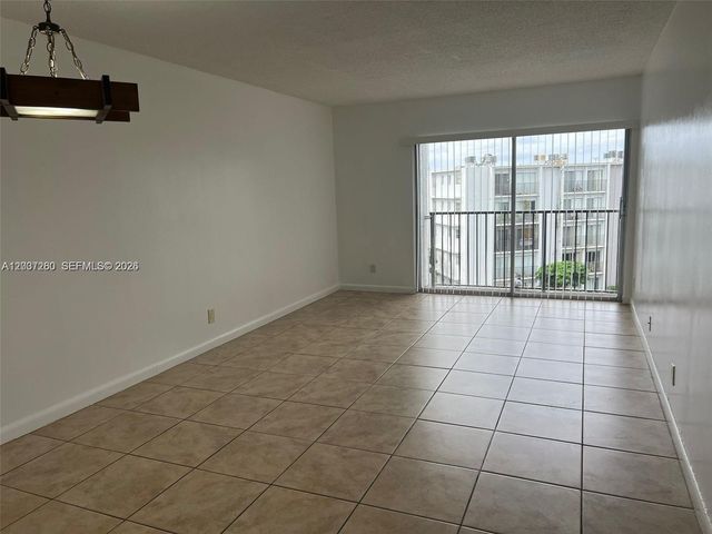 8610 N Sherman Cir 504, Miramar, FL 33025