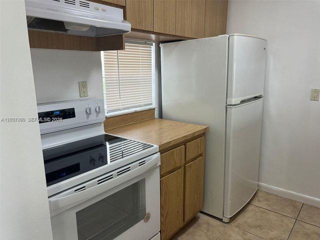 8610 N Sherman Cir 504, Miramar, FL 33025