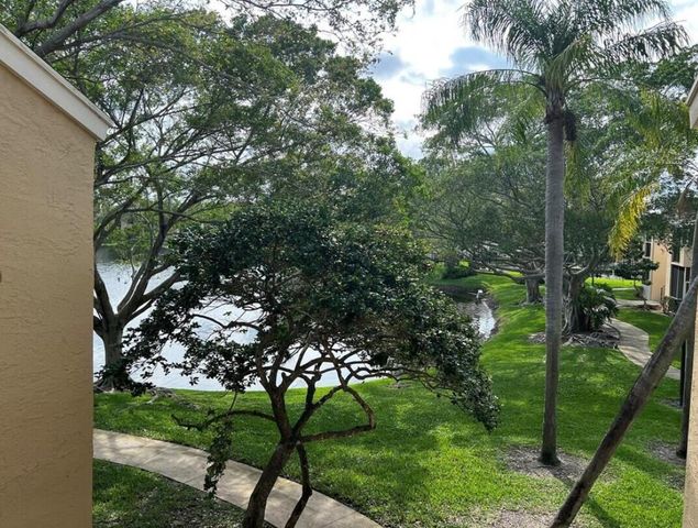 660 Cypress Club Way L11, Deerfield Beach, FL 33064