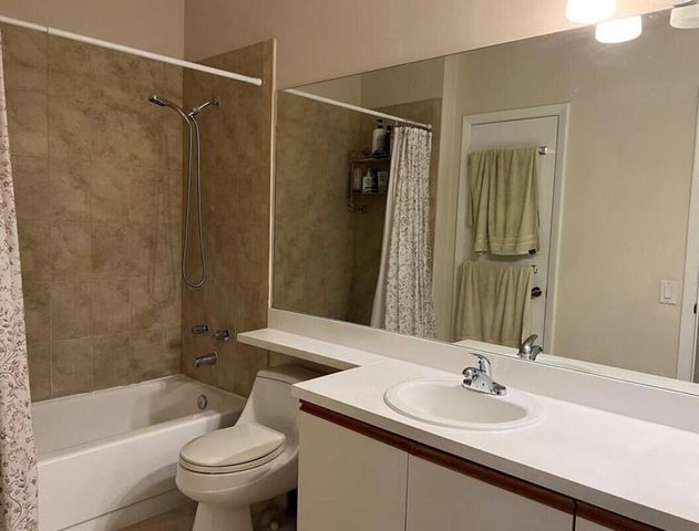 660 Cypress Club Way L11, Deerfield Beach, FL 33064