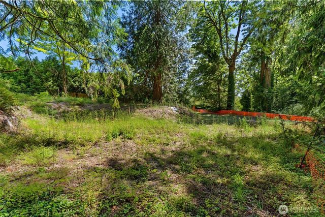 22783 SE 18th Street, Sammamish, WA 98075