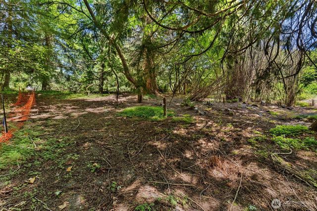 22783 SE 18th Street, Sammamish, WA 98075