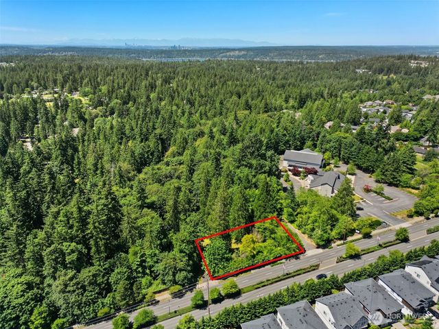 22783 SE 18th Street, Sammamish, WA 98075
