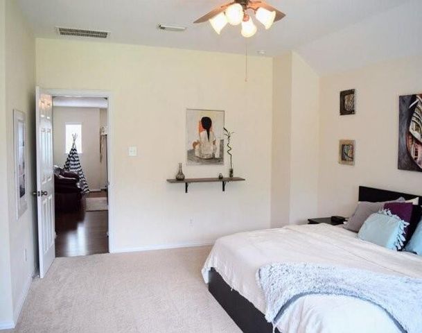 9030 Necklace Tree Lane, Katy, TX 77494