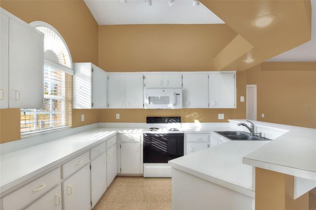 3510 MAJESTY LOOP, Winter Haven, FL 33880