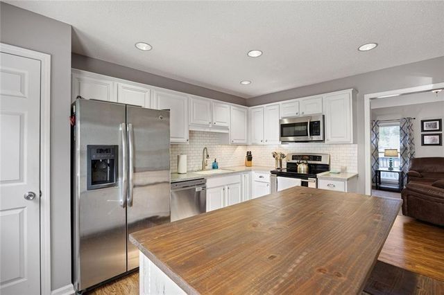 200 Bomar Lane, Douglasville, GA 30134