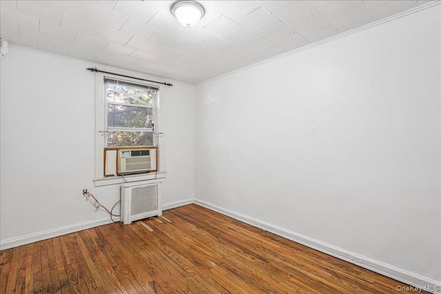 3921 48th Street, Sunnyside, NY 11104