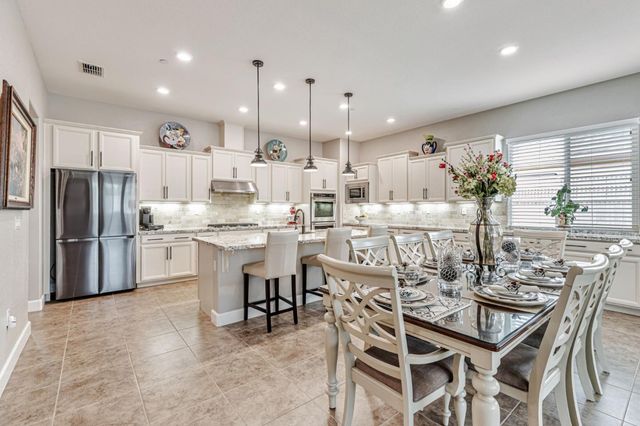 7832 Cobblestone Court, Gilroy, CA 95020