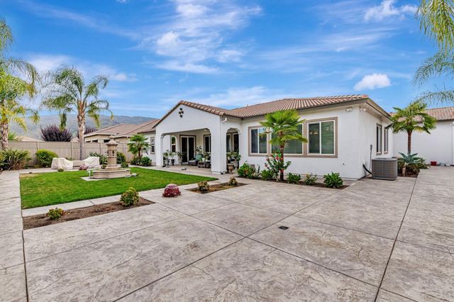 7832 Cobblestone Court, Gilroy, CA 95020