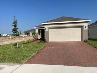 1825 ROSS HAMMOCK AVENUE, Groveland, FL 34736