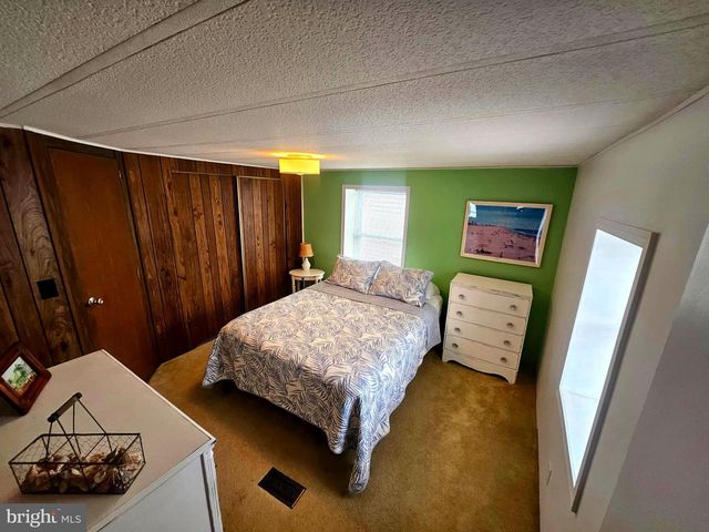 160 CLAM SHELL RD, Ocean City, MD 21842