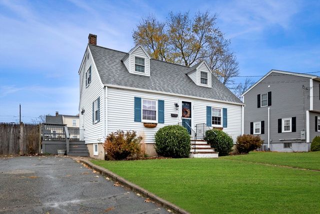 33 Jordan St, Beverly, MA 01915