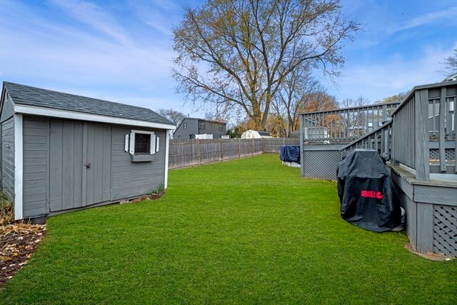 33 Jordan St, Beverly, MA 01915